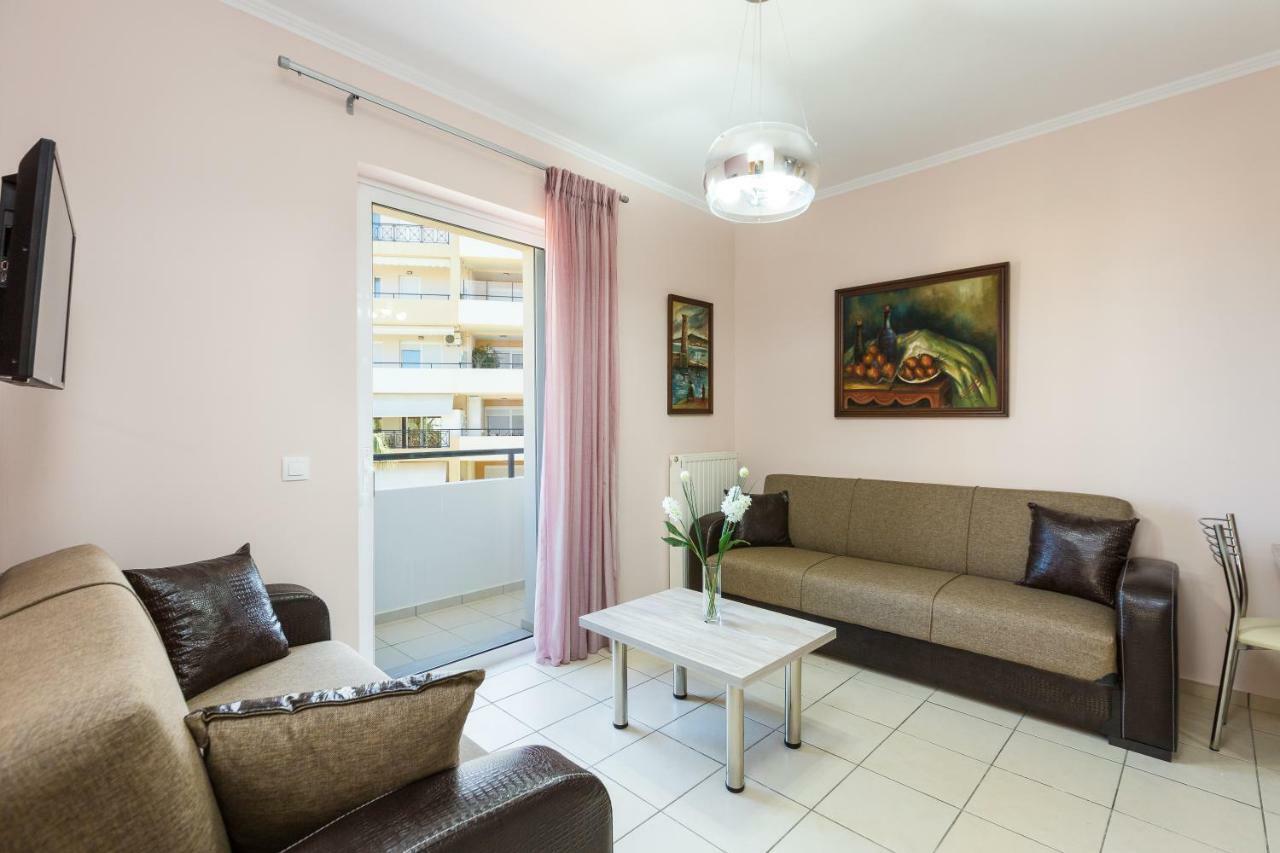 Cozy Guest House 레팀노 외부 사진
